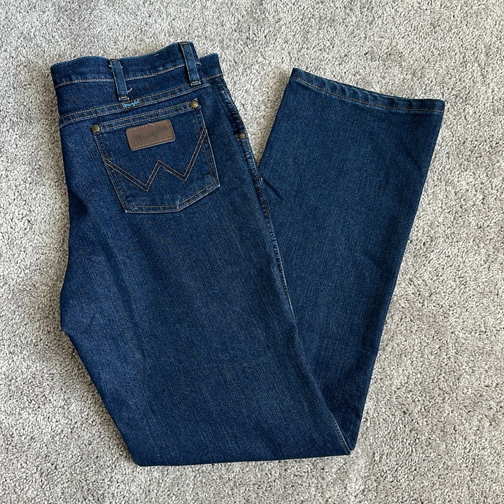 WRANGLER® COWBOY CUT® SLIM FIT JEAN